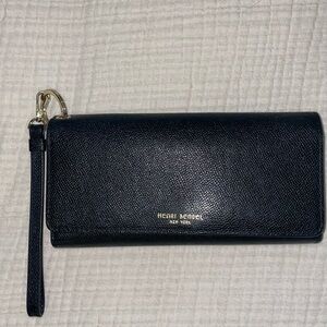 Henri Bendel wrist wallet